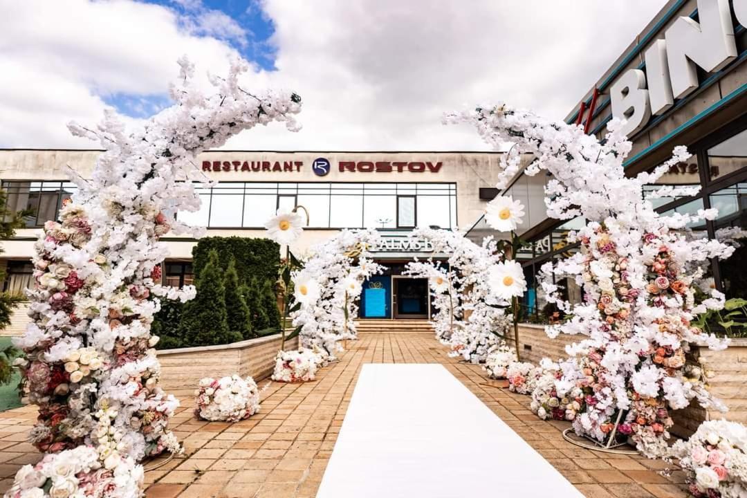 Hotel Rostov Pleven Exterior photo